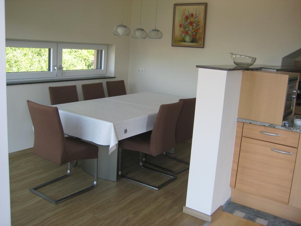 Villa Burgblick Annenheim Kamer foto